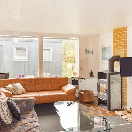 Dom wakacyjny Three-bedroom Holiday In Vaggerlose